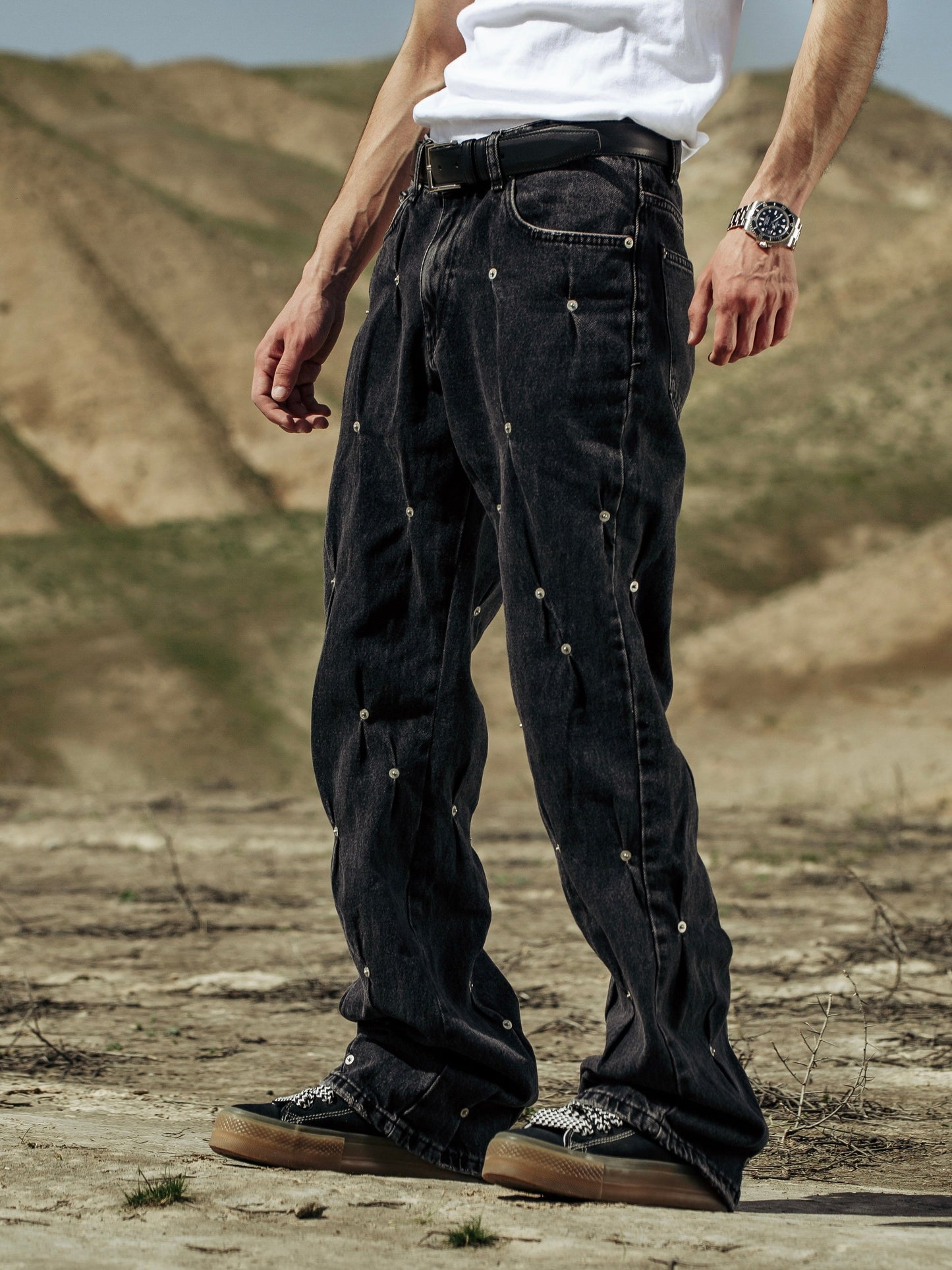 Vintage Black Rivets Jeans