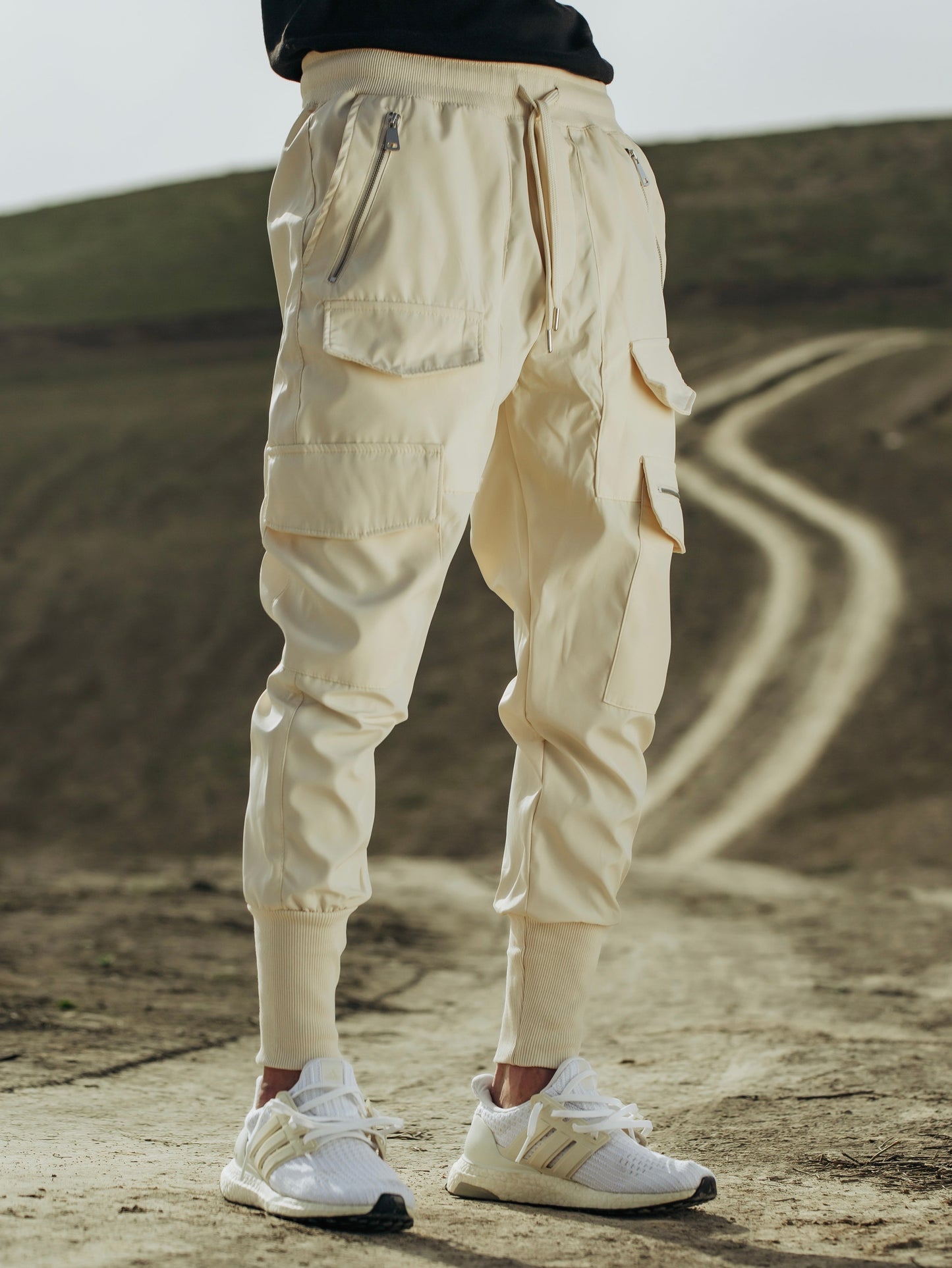 Light Beige Zipper Cargo Pants
