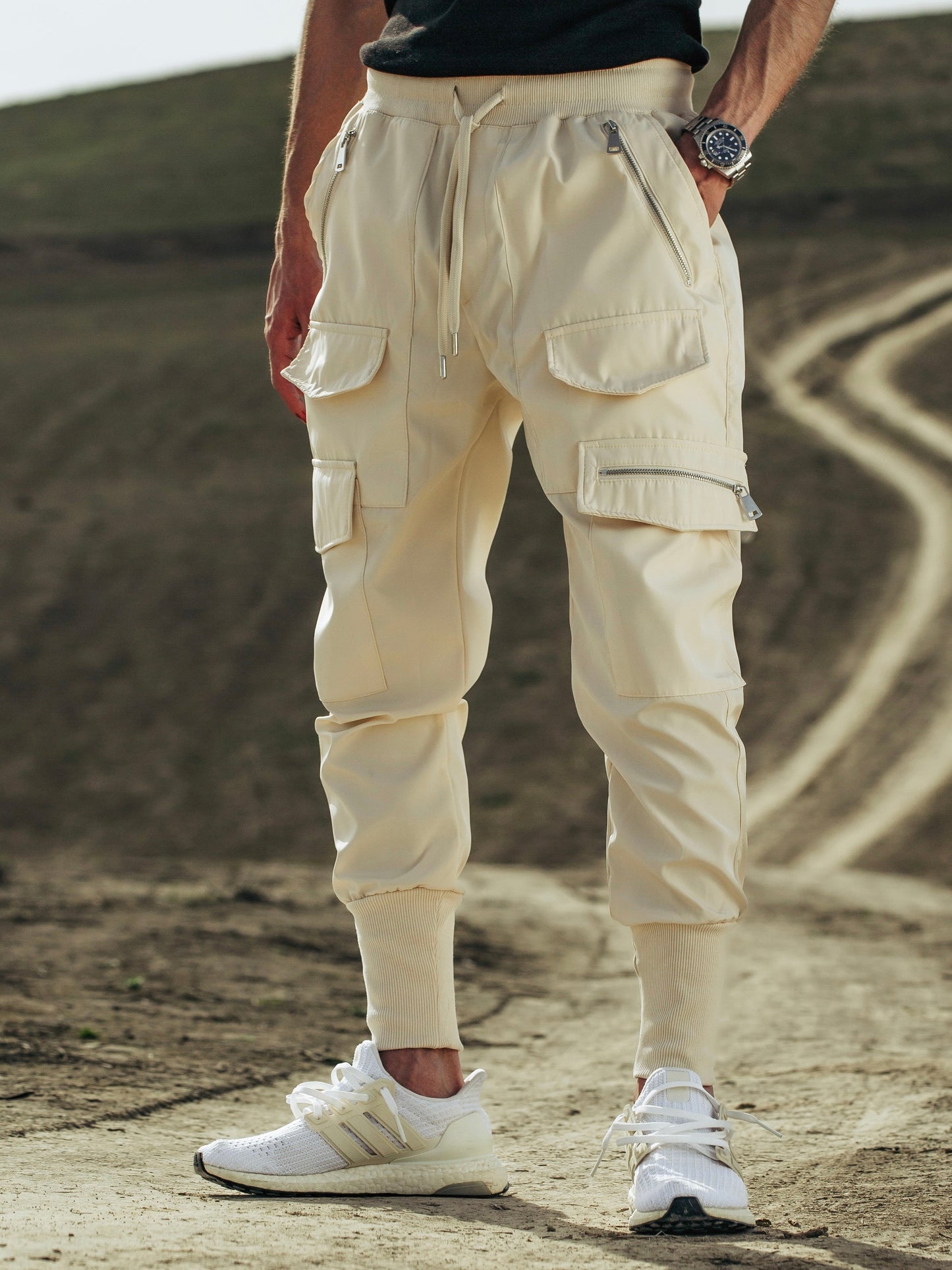 Light Beige Zipper Cargo Pants
