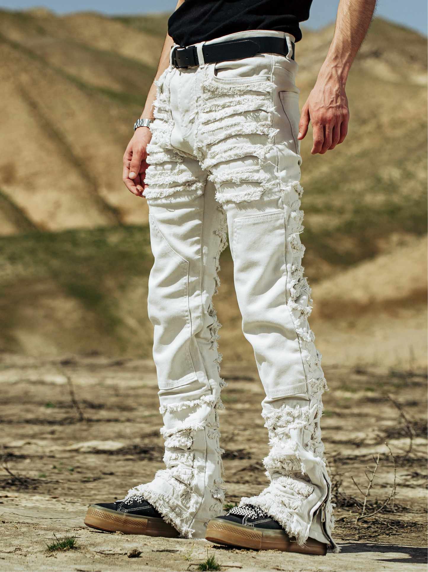 Light Beige Distressed Zip Jeans